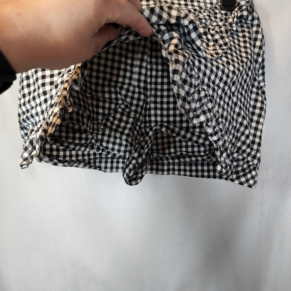 Zara Checkered Skort Black White Plaid Size Medium (Looks To Run Small) - Picture 4 of 7